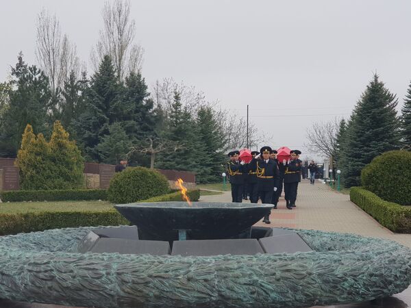 Эхо войны: 35 героев ВОВ обрели последнее пристанище Эхо войны: 35 героев ВОВ обрели последнее пристанище - Sputnik Молдова