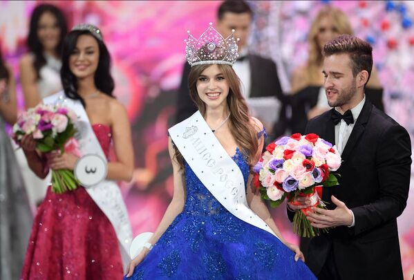 Miss Rusia 2019, Alina Sanko (Azov), la ceremonia de premiere a finalistelor concursului de frumuseţe Miss Rusia 2019, de la Barvikha Luxury Village, Moscova - Sputnik Moldova-România