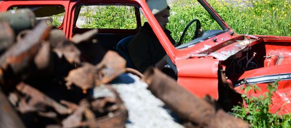 Заброшенный автомобиль - Sputnik Moldova-România