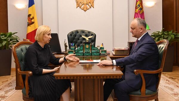 Igor Dodon a avut o întrevedere cu Bașcanul Autonomiei Găgăuze, Irina Vlah - Sputnik Moldova