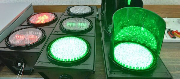 Умный светофор. Умный светофор. - Sputnik Молдова