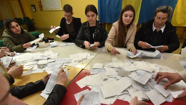 Подсчёт голосов после второго тура выборов президента Украины - Sputnik Moldova-România