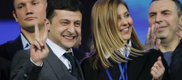 Владимир Зеленский с супругой Еленой - Sputnik Moldova-România