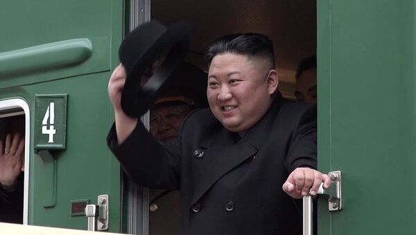 Лидер КНДР Ким Чен Ын прибыл в Россию - Sputnik Moldova