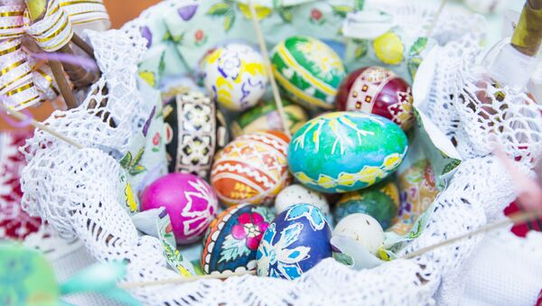 Masterclass de încondeiere a ouălor, prezentat de meșterul Lidia Cioban - Sputnik Moldova
