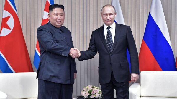 Kim Jon-un și Vladimir Putin - Sputnik Moldova-România