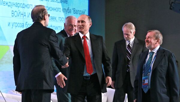 Президент РФ В.Путин принял участие в сессии Международного дискуссионного клуба Валдай - Sputnik Молдова