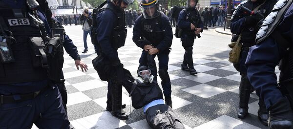 Первомайские демонстрации в мире - Sputnik Moldova-România