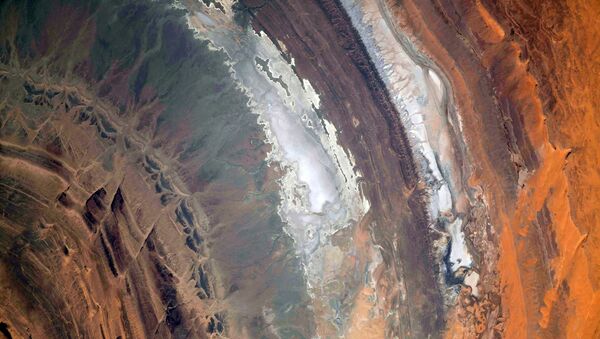 Вид из космоса на структуру Ришат в пустыне Сахара - Sputnik Moldova