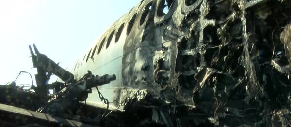 Следственные действия на месте аварийной посадки самолёта в аэропорту Шереметьево Следственные действия на месте аварийной посадки самолёта в аэропорту Шереметьево - Sputnik Молдова