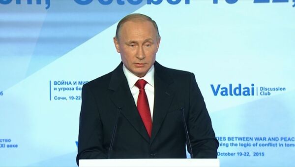 LIVE: Выступление Путина на сессии дискуссионного клуба Валдай - Sputnik Молдова