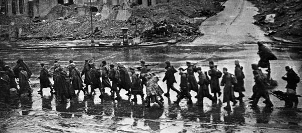 Освобождение Киева от фашистских захватчиков, взорванный Крещатик в 1943 год - Sputnik Moldova