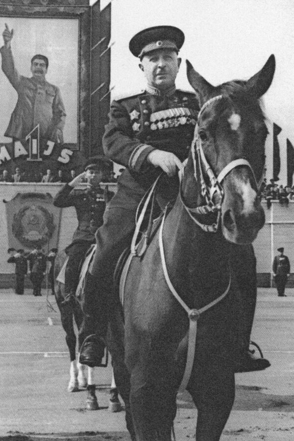 Mareșalul Uniunii Sovietice, de două ori Erou al Uniunii Sovietice, Ivan Bagramian - Sputnik Moldova