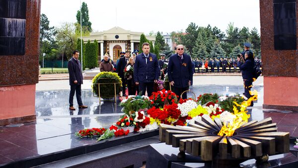 Празднование Дня Победы в Кишиневе Посол России в Молдове Олег Васнецов - Sputnik Moldova