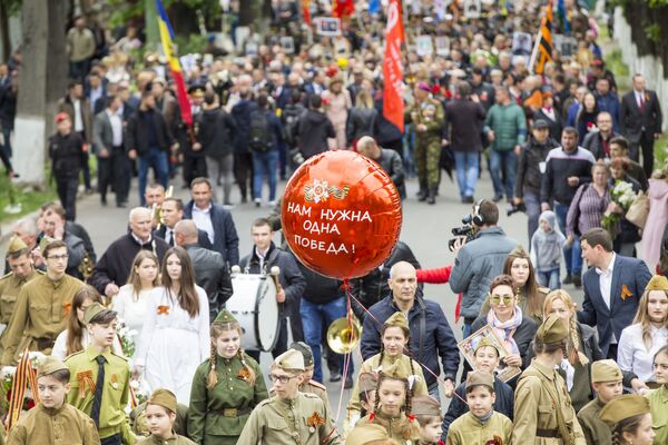 Празднование Дня Победы в Кишиневе 9 мая 2019 - Sputnik Молдова