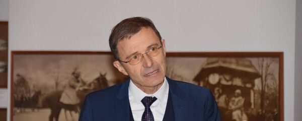 Ioan-Aurel Pop - Sputnik Moldova-România