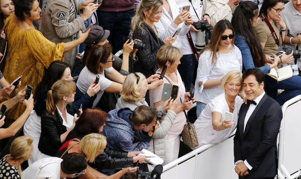 Актер Хавьер Бардем на красной дорожке церемонии открытия 72-го Каннского международного кинофестиваля - Sputnik Молдова