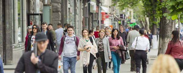Люди в городе - Sputnik Moldova