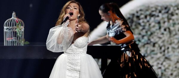 Анна Одобеску и Ксения Симонова на сцене в Тель-Авиве - Sputnik Молдова