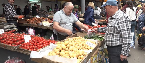 Cum explică precupeții prețurile exorbitante la fructe și legume - Sputnik Moldova-România