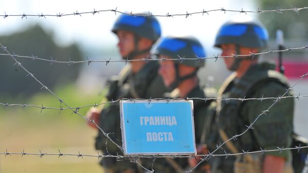 Миротворцы в зоне безопасности, архивное фото.  - Sputnik Молдова