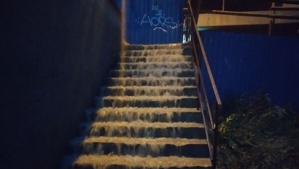 scări inundate în Capitală  - Sputnik Moldova