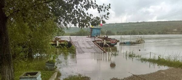 Punctul Vamal Cosăuți - Sputnik Moldova