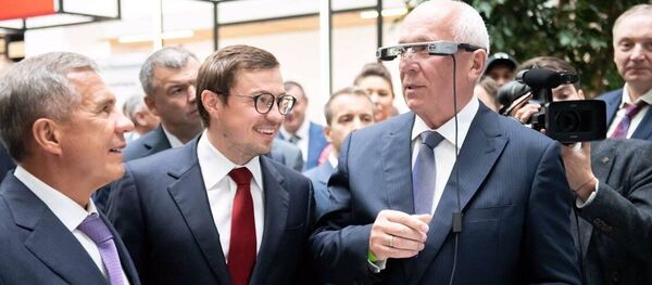 Очки дополненной реальности с технологией распознавания лиц FindFace Security компании NtechLab Очки дополненной реальности с технологией распознавания лиц FindFace Security компании NtechLab - Sputnik Молдова