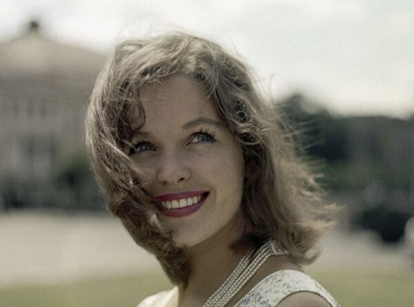 Светлана Тома раскрыла свой секрет сохранения молодости Светлана Тома раскрыла свой секрет сохранения молодости - Sputnik Молдова