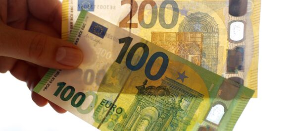 Prezentarea noilor bancnote de 100 și 200 de euro - Sputnik Молдова
