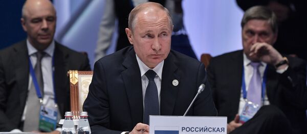 Президент РФ В. Путин принимает участие в заседании Высшего Евразийского экономического совета - Sputnik Молдова
