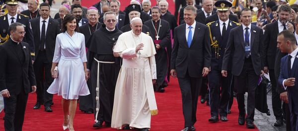Papa Francisc în România Papa Francisc în România - Sputnik Moldova-România