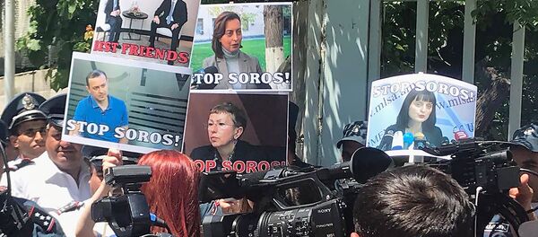 Акция протеста против деятельности фонда Сороса в Армении (31 мая 2019). Еревaн - Sputnik Moldova