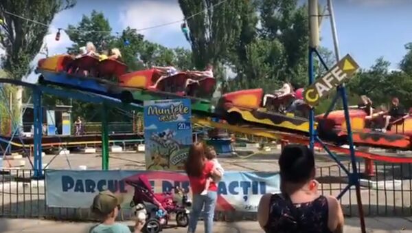1 iunie - Parcul de distracții din “Valea Trandafirilor” - Sputnik Moldova