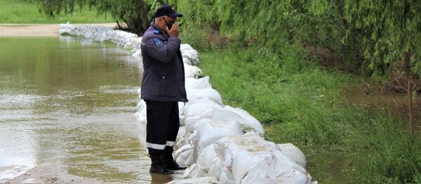 Искусственная дамба в Унгенах - Sputnik Молдова