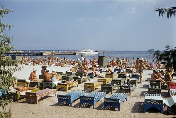 Отдыхающим из Молдовы на заметку - пляжи в Одессе признали безопасными Отдыхающим из Молдовы на заметку - пляжи в Одессе признали безопасными - Sputnik Молдова