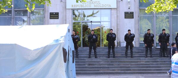 Protest la Guvernul Republicii Moldova, 09 iunie 2019 Protest la Guvernul Republicii Moldova, 09 iunie 2019 - Sputnik Молдова