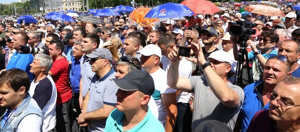 Protest la Guvernul Republicii Moldova, 09 iunie 2019 Protest la Guvernul Republicii Moldova, 09 iunie 2019 - Sputnik Молдова