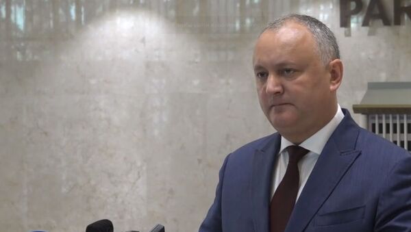Președintele Igor Dodon are două soluții pentru a-l determina pe Plahotniuc să plece - Sputnik Moldova