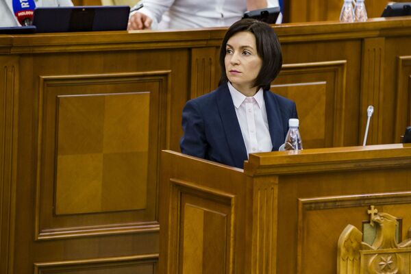 Майя Санду представляет список членов нового кабинета министров - Sputnik Молдова