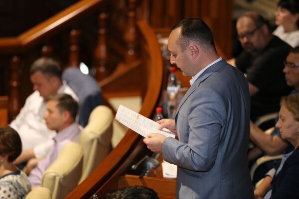 Ședința parlamentului 08 iunie 2019 - Sputnik Moldova-România