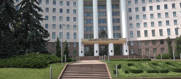 Exclusiv Sputnik: Avizul Comisiei de la Veneția și comentariile deputaților PSRM –ACUM - Sputnik Moldova