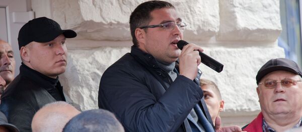 Ренато Усатого выпустили из зала суда - Sputnik Молдова