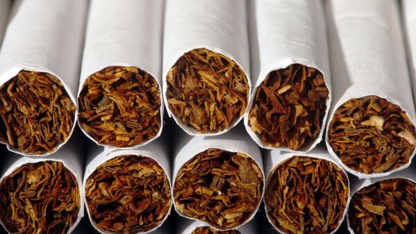 Сигареты, иллюстративное фото. - Sputnik Молдова