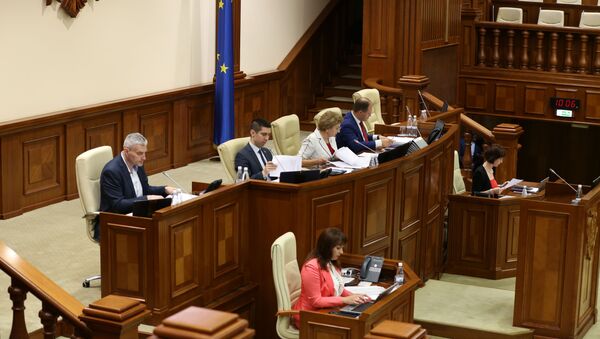 Заседание парламента 18 июня - Sputnik Moldova