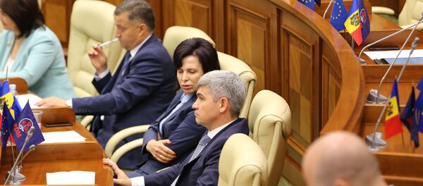 Заседание парламента 18 июня - Sputnik Moldova