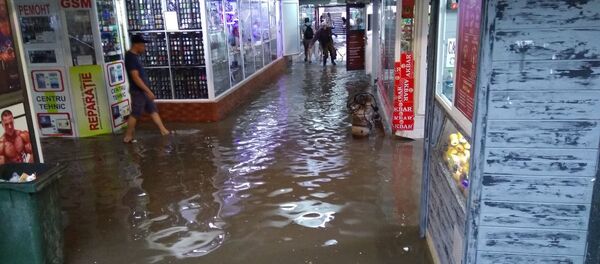 Trecerea subterană din strada Ismail inundată - foto de arhivă - Sputnik Moldova