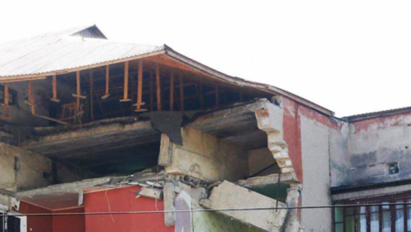 Обрушение многоэтажки в Атаках - Sputnik Молдова