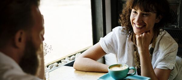 Свидание в кафе - Sputnik Молдова