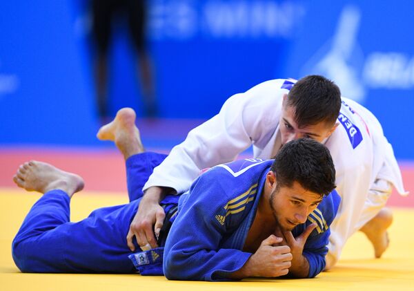 Sportivii moldoveni lupta pentru medalii la Minsk Sportivii moldoveni lupta pentru medalii la Minsk - Sputnik Moldova
